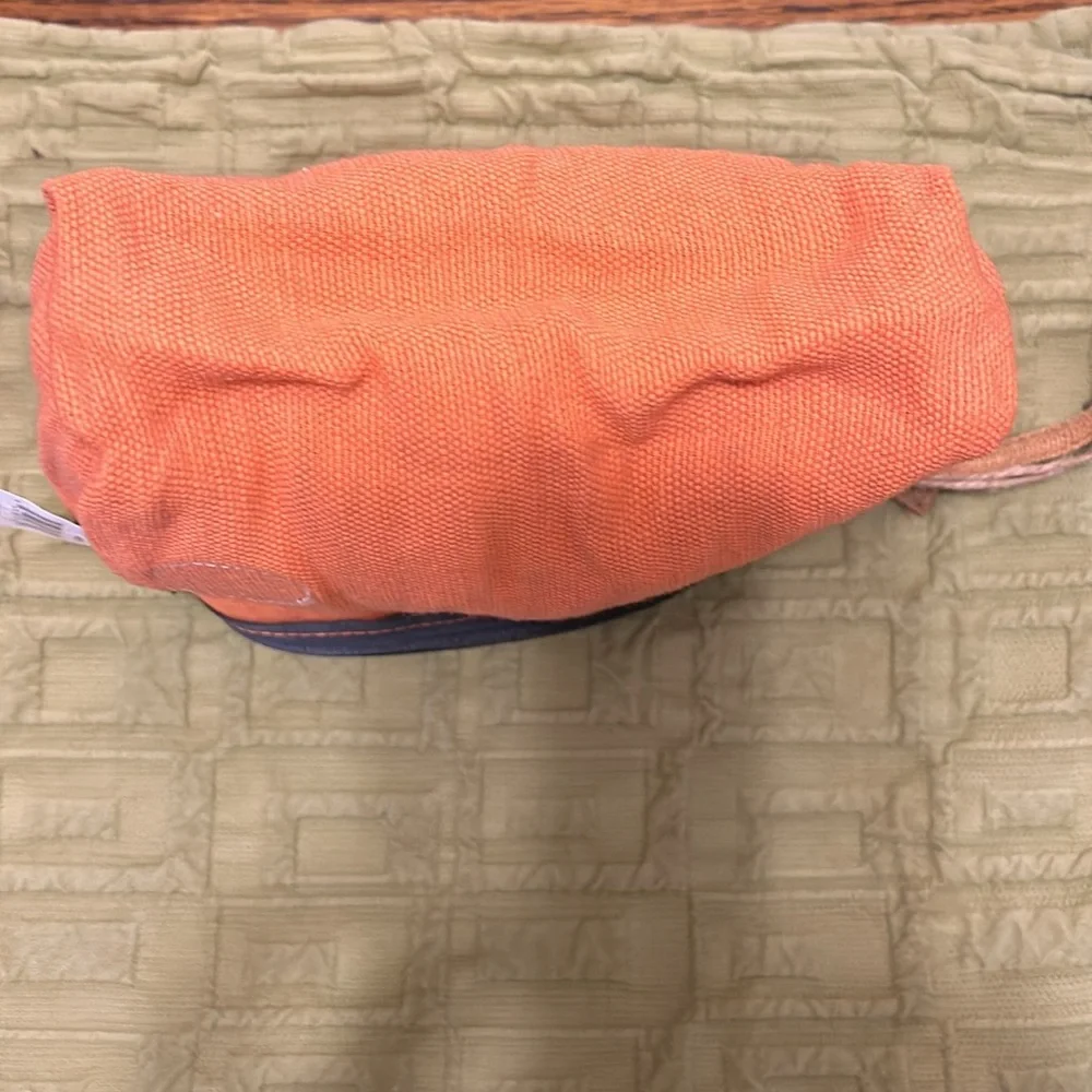 Onyx + Green Zippered Pouch